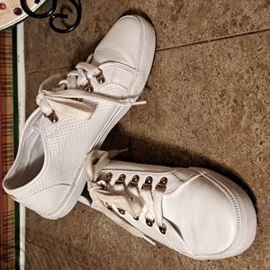 Tommy Hilfiger sneakers